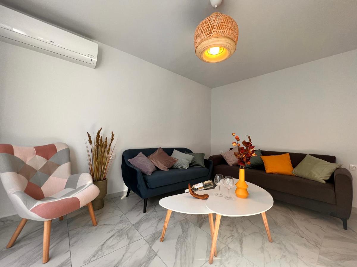 Casa De Tres Hermanos In The Heart Of אתונה מראה חיצוני תמונה